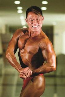 健美李晨吃瓜,健美达人如何吃瓜?