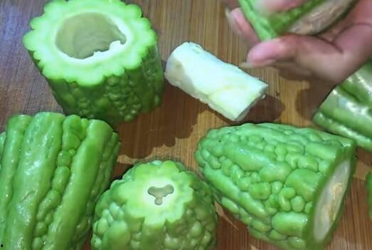 婆爷吃瓜,揭秘娱乐圈背后的那些事儿