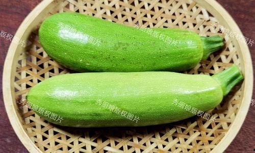 某月在线吃瓜,某月在线吃瓜狂欢记