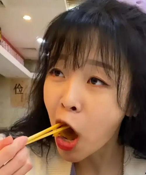 吃蜜瓜嘴角烂,嘴角烂的甜蜜代价