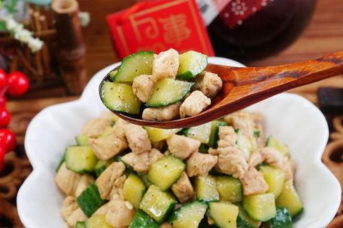 吃鸡瓜情侣,携手闯荡虚拟战场，共度欢乐时光