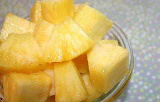 吃完菠萝再吃蜜瓜,甜蜜交织的味蕾之旅