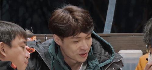 在线吃瓜观众,吃瓜群众的狂欢盛宴